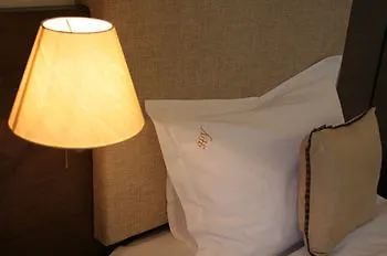 Hotel Yesterday