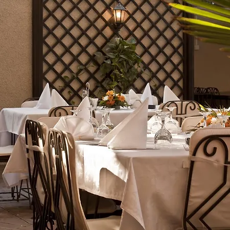 Hotel Yesterday Bukarest