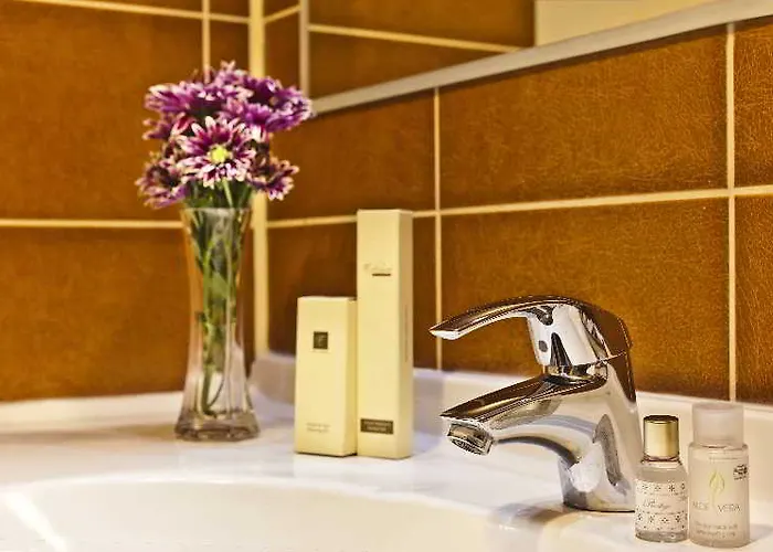 Yesterday 3* Βουκουρέστι