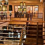 Hotel Yesterday 3*