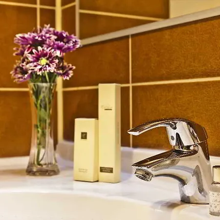 Yesterday 3* Bucureşti